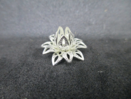 Bead cap flower zilver 16 x 0,8 mm.