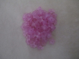 Acryl Spacer Beads Flower 0,4x1 cm. lila frosted
