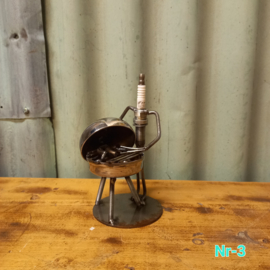 BBQ mannetje - oude bougie - upcycling