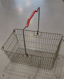 Vintage ijzeren winkelmandje Rood handvat