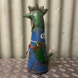 Kip van gerecycled blik