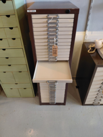 Vintage ladekastje met 36 lade's