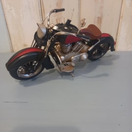 Zwarte chopper in HD LOOK-A-LIKE