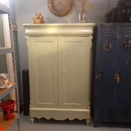 Brocante biedermeier meidenkast