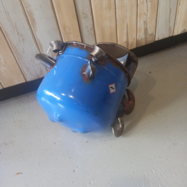 Metalen krantenbak  Upcycling Mancave