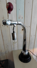 Lamp van oude Amstel biertap