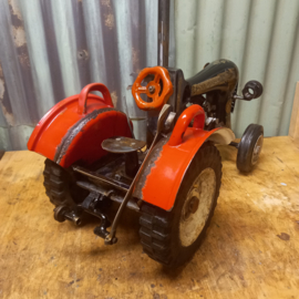 Metalen tractor - Singer naaimachine - metal art - handgemaakt