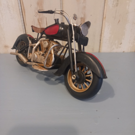 Zwarte chopper in HD LOOK-A-LIKE