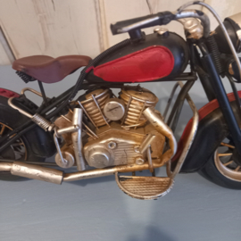 Zwarte chopper in HD LOOK-A-LIKE