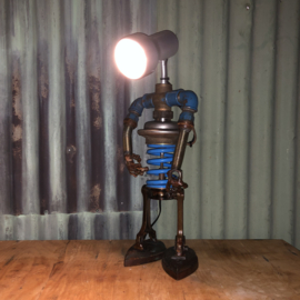 Robot lamp - tafellamp - metal art.