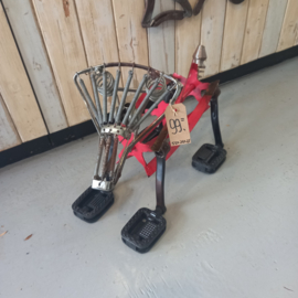 Metalen hond