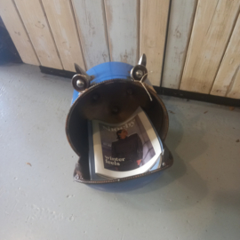 Metalen krantenbak  Upcycling Mancave