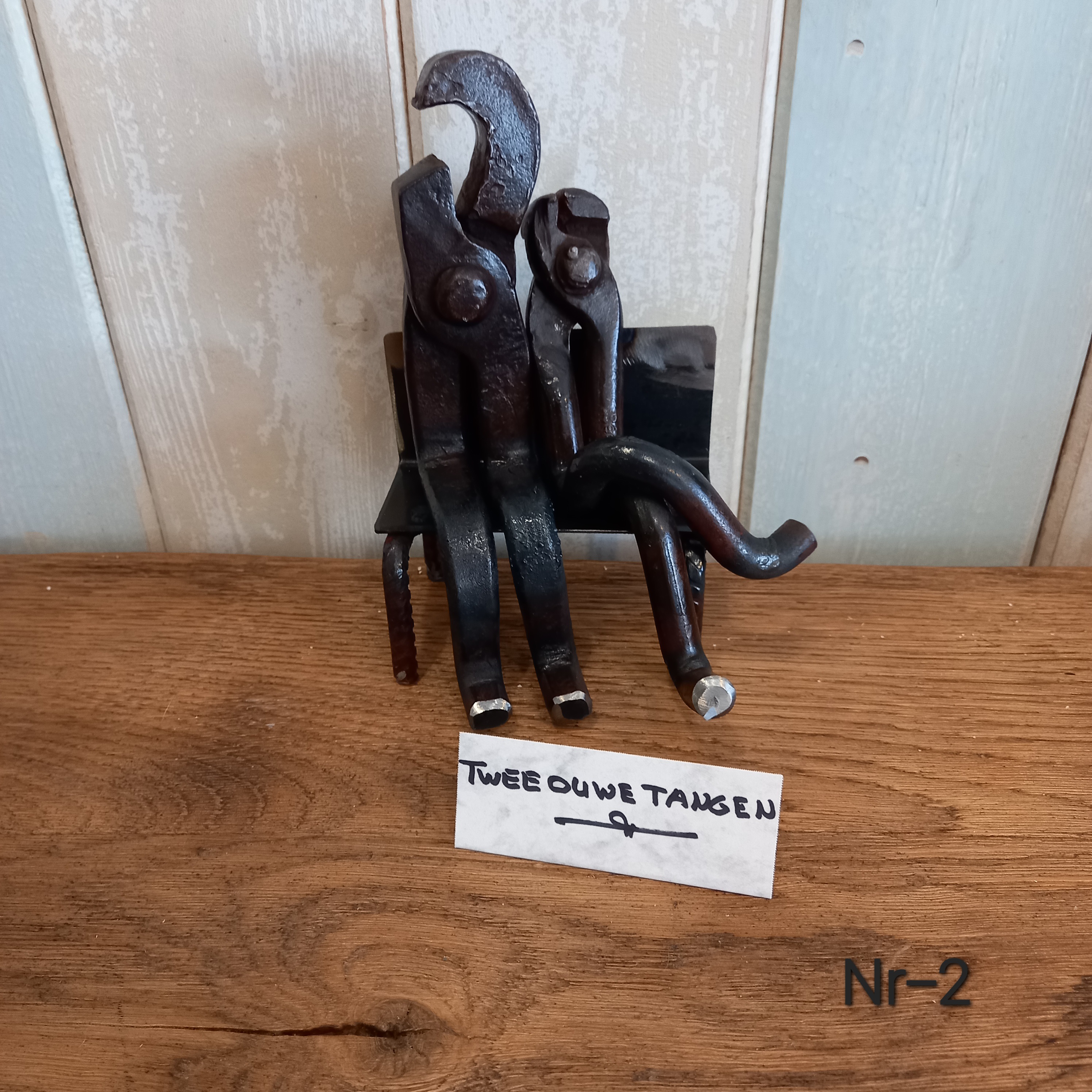 Twee ouwe tangen op een bankie Nr-2