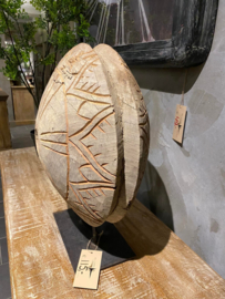 Wiel op stand  India 40x22xh50 cm