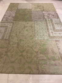 Patchwork green 200x300 cm merk By-Boo