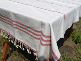3 Stripe tablecloth red