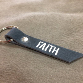 sleutelhanger faith  SL007