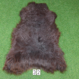 Dark brown long haired sheepskin (126 x 80)