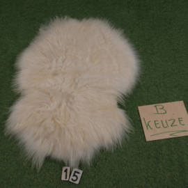 Schapenvacht (B-keuze) 100 x 70 Niet ruilen. IJslander.