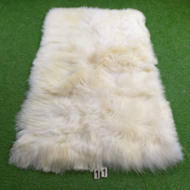 White Icelandic sheepskin rug (Quattro) 180 x 120