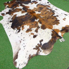 Tricolor cowhide rug (210 x 200)