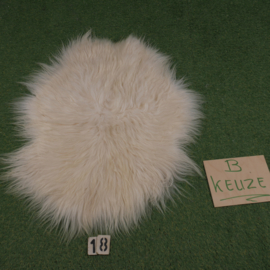 Schapenvacht (B-keuze) 100 x 70 Niet ruilen. IJslander.