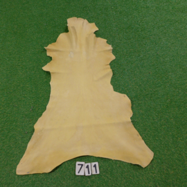 Fallow deer leather (rhabarber) 0.66 m²