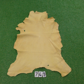 Fallow deer leather (rhabarber) 0.87 m²