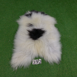 Black-white Icelandic sheepskin (110 x 75)