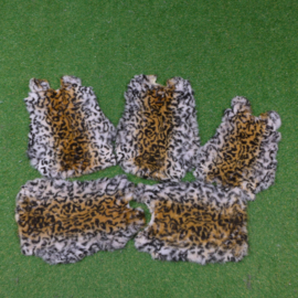 Tigerprint rabbit skin (40-45  cm)