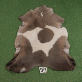 Grey-white spotted sheepskin (105 x 80)