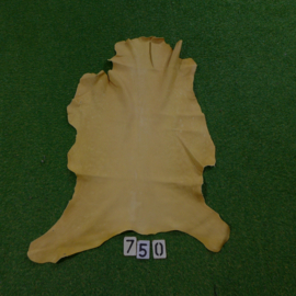 Fallow deer leather (rhabarber) 0.71 m²
