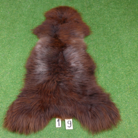 Red-brown long haired sheepskin (120 x 70)