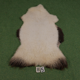 Schapenvacht (B-keuze) 120 x 75  Niet ruilen.
