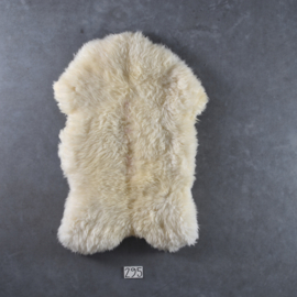 Witte schapenvacht (125 x 80)