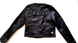 Hip Leather look jasje van Quapi maat 134/140