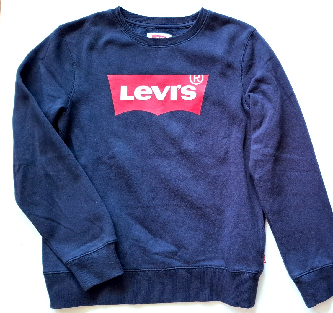 Stoere trui van Levi's maat 164