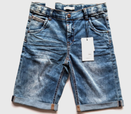 Stoere korte broek van Name it maat 164