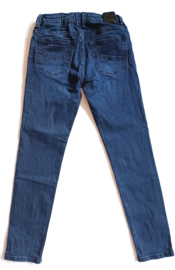 Stoere skinny van JM maat 146