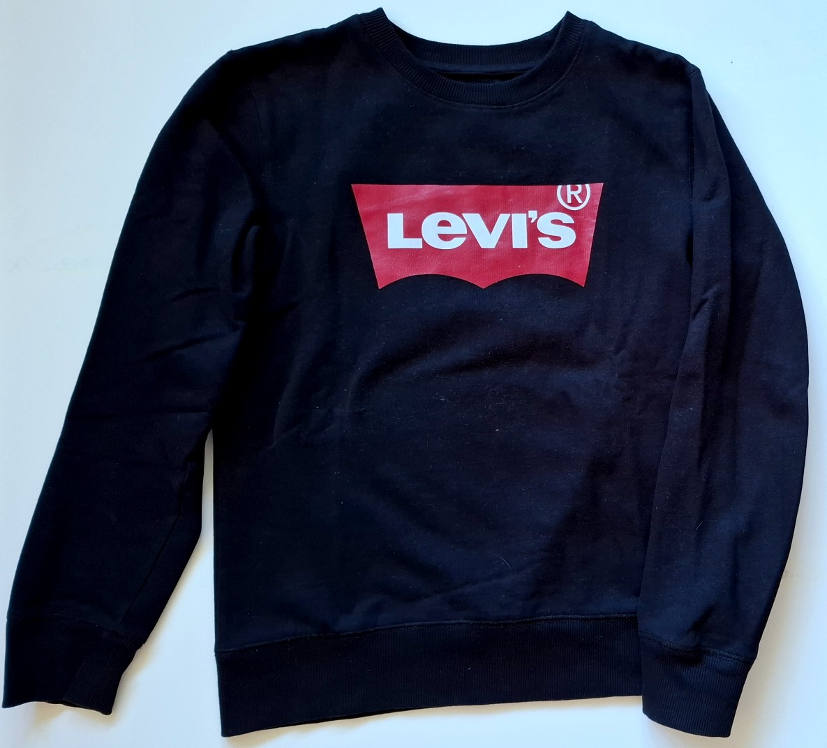 Stoere trui van Levi's maat 164
