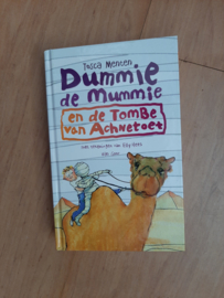 Dummie de Mummie en de Tombe van Achnetoet