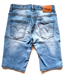 Stoere spijkerbroek van Levi's maat 164