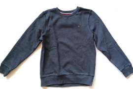 Mooie trui van Tommy Hilfiger maat 152