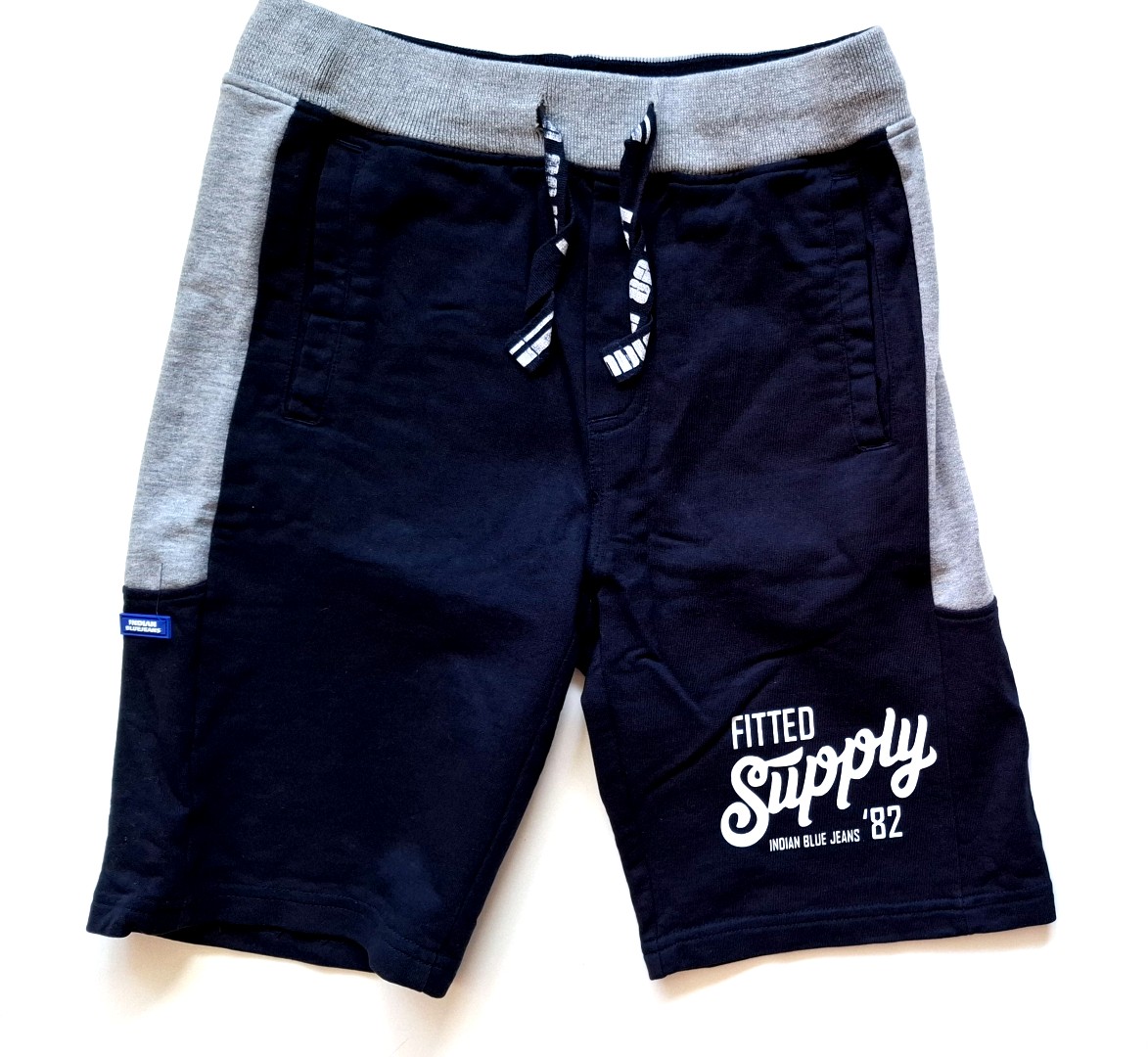 Stoere korte joggingbroek van Indian Blue Jeans maat 140