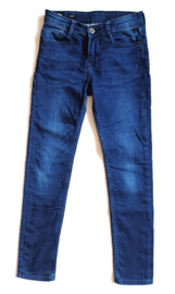 Stoere skinny van JM maat 146