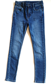 Stoere skinny van JM maat 152