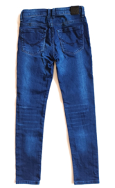 Stoere skinny van JM maat 146