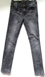Stoere spijkerbroek van LBT Indian Blue Jeans maat 152