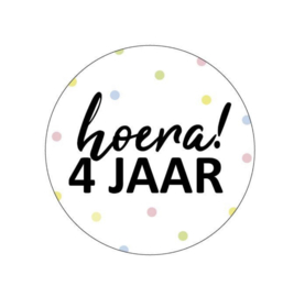 Stickers - Traktatiesticker  ‘hoera 4 jaar’(10 stuks)