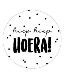 Stickers - Traktatiestickers ‘Hiep Hiep Hoera’ dots (10 stuks)